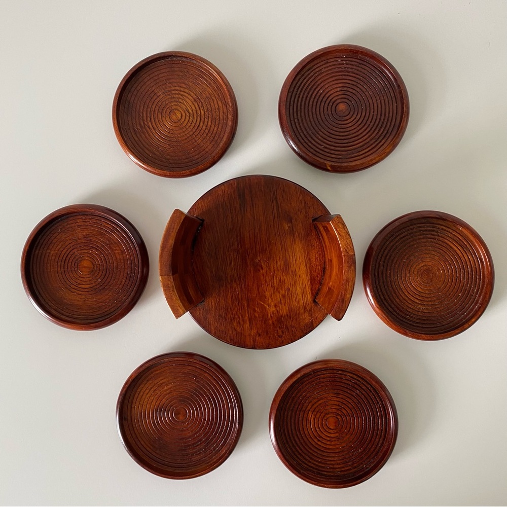 LAST CHANCE SALE!SET OF 6 Brown THUYA WOODEN Handmade Coasters with Holder